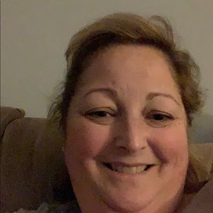 Meet your Posher, Stefanie